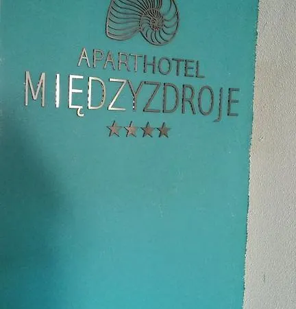 Holiday Home Loft Z Antresola I Balkonem Przy Plazy Miedzyzdroje Exterior photo