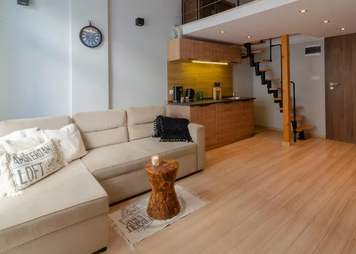 Holiday Home Loft Z Antresola I Balkonem Przy Plazy