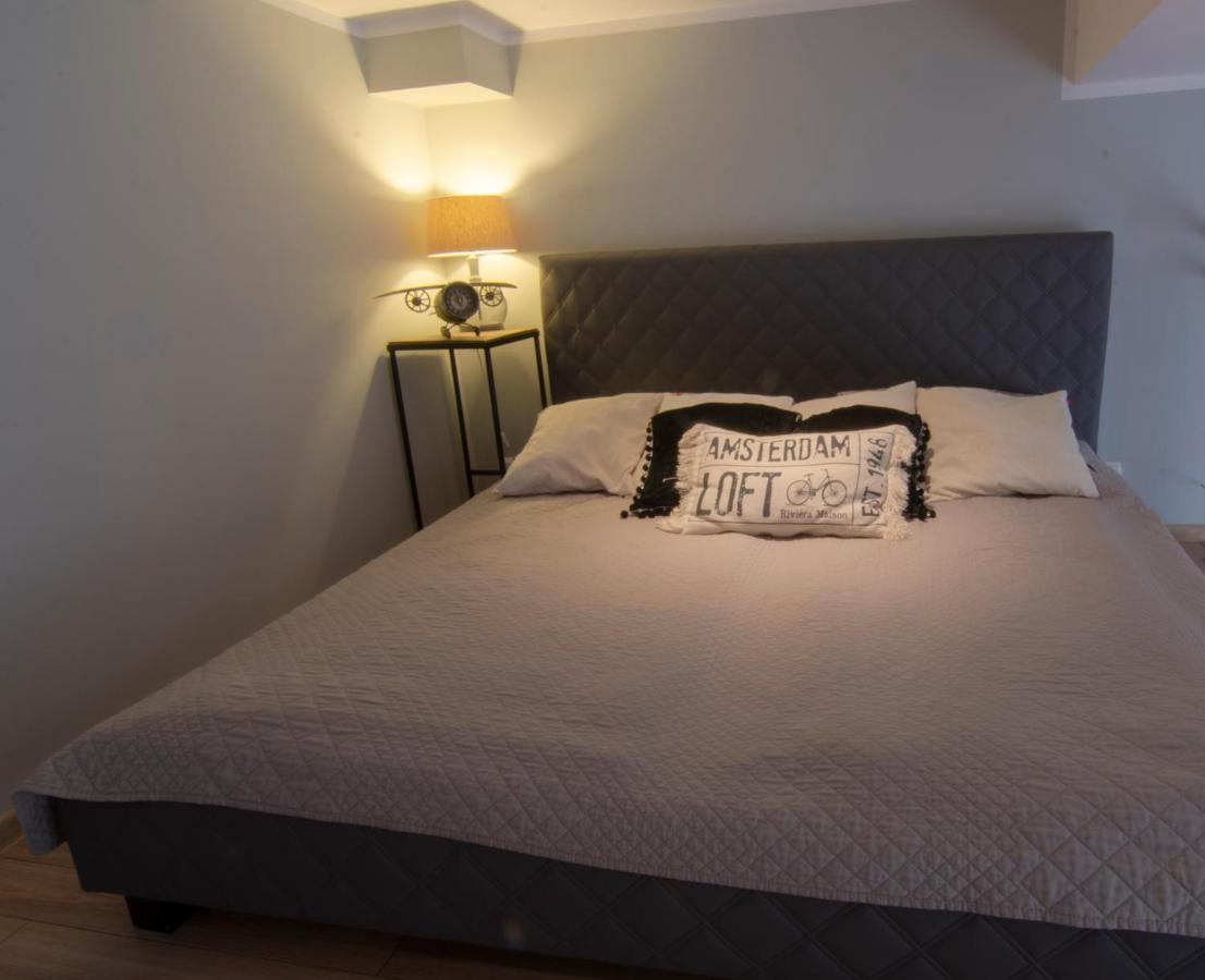 Apartment Holiday Home Loft Z Antresola I Balkonem Przy Plazy Miedzyzdroje